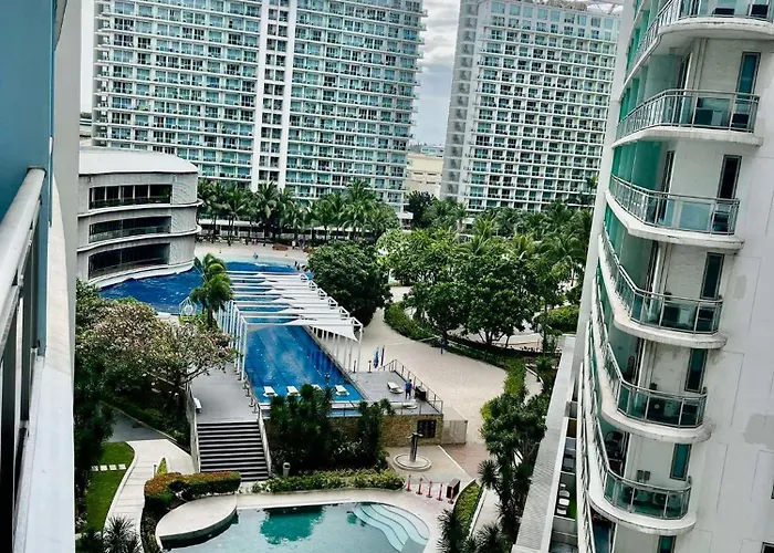 Aparthotel Azure Urban Residences *